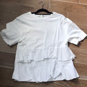 Oversized ruffled T-shirt